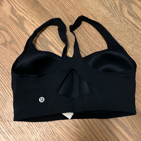 Lululemon Navy Sports Bra - Picture 2 of 2